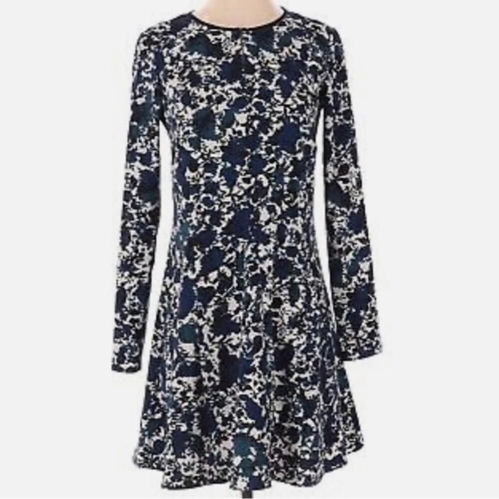 Simply Vera Wang long sleeve blue black and white print dress size small NWOT